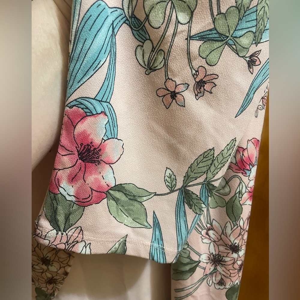 Floral Charter Club V-Neck Women’s Top 1X - Picture 7 of 10